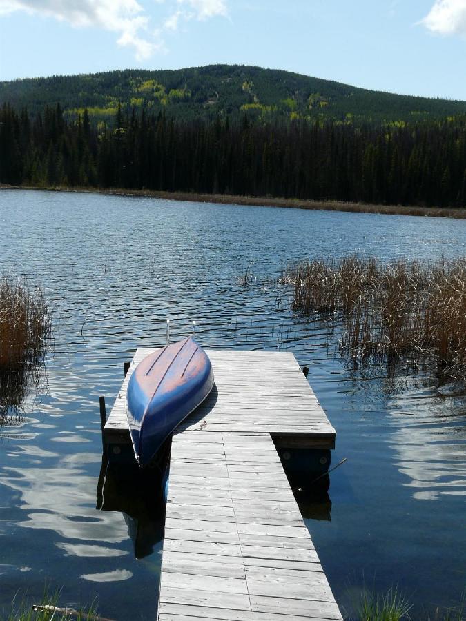 Lac Le Jeune Nature Resort Logan Lake Exterior photo